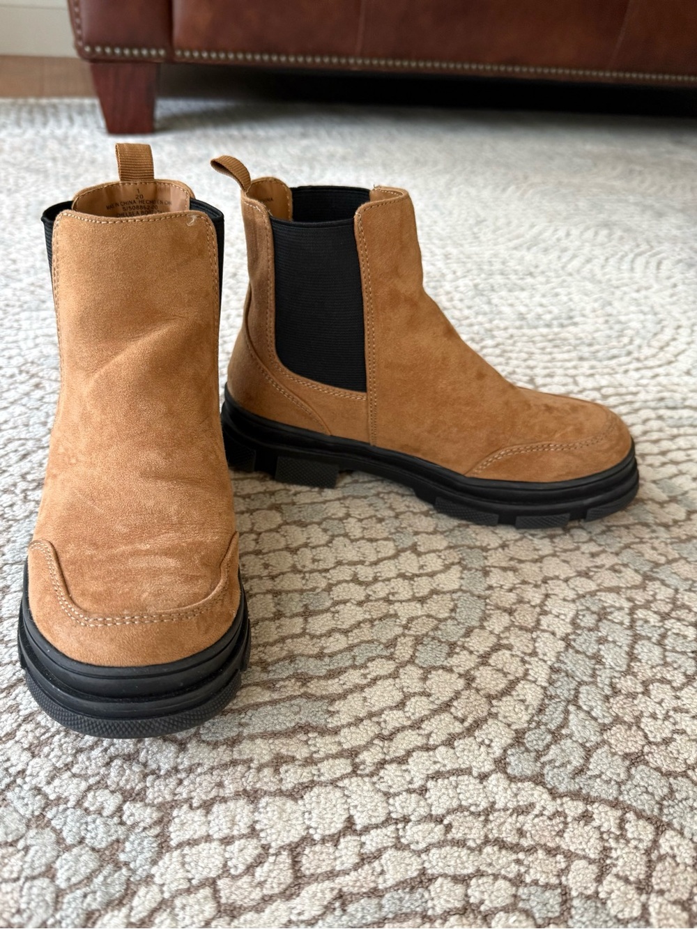 Old Navy Chelsea Faux Suede Tan Boots Kids Size 1